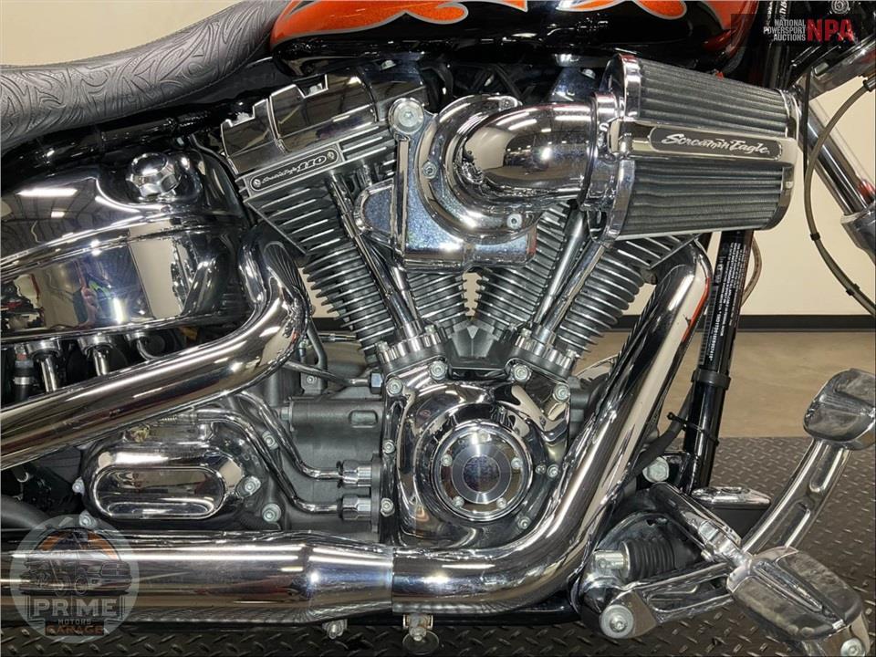 2014 Harley-Davidson FXSBSE CVO BREAKOUT — фото 6