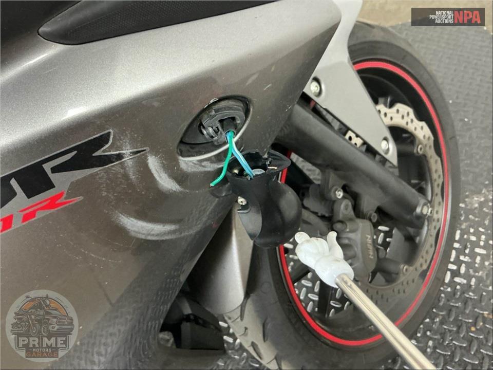 2015 Honda CBR500RF — фото 41