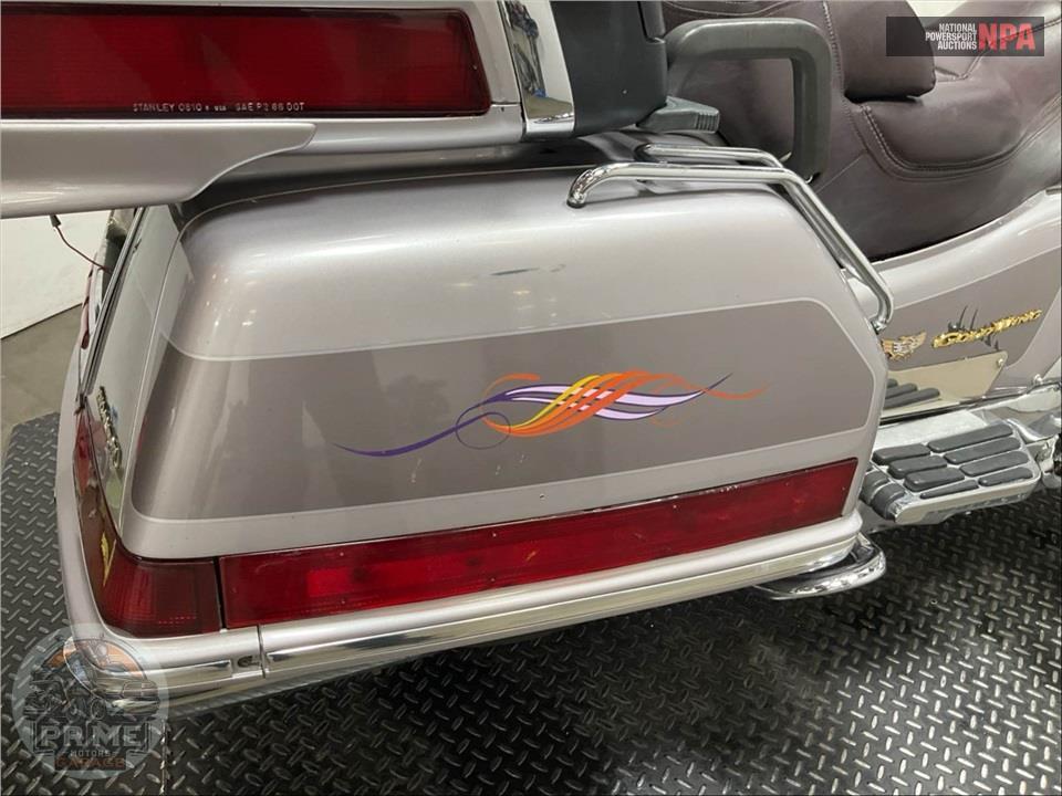 1999 Honda GL15SE1X GOLDWING SE — фото 23