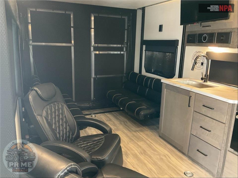 2023 Alliance Rv M-21T15 - VALOR FIFTH WHEEL SERIES — фото 6