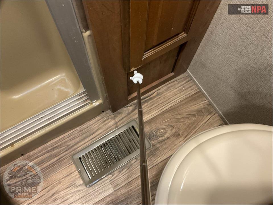 2018 Keystone Rv M-367 BH - LAREDO FIFTH WHEEL SERIES — фото 17