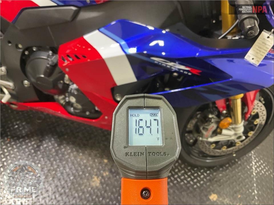 2021 Honda CBR1000RR-R FIREBLADE SP — фото 8