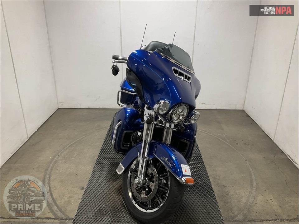 2015 Harley-Davidson FLHTK ELECTRA GLIDE ULTRA LIMITED — фото 2