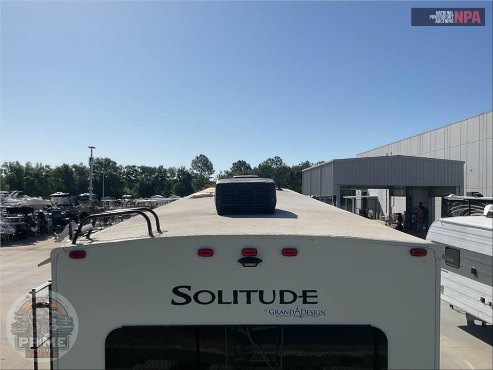 2017 Grand Design Recreational Vehicles M-375RES - SOLITUDE FIFTH WHEEL SERIES — фото 33