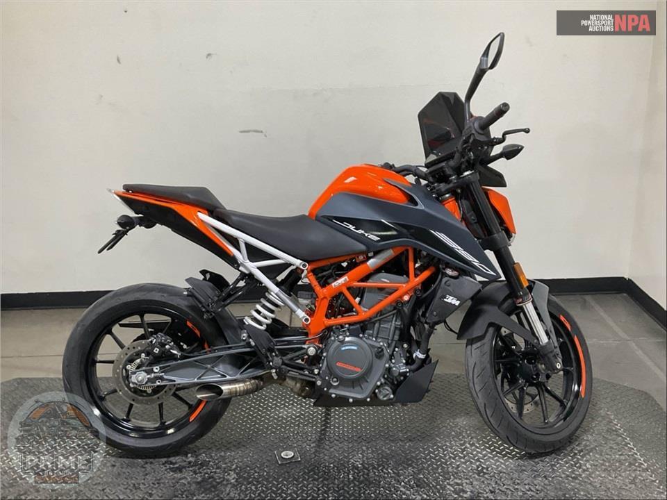 2023 KTM 390 DUKE
