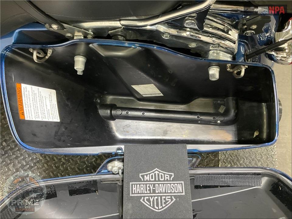 2018 Harley-Davidson FLHX STREET GLIDE ANNIVERSARY — фото 20