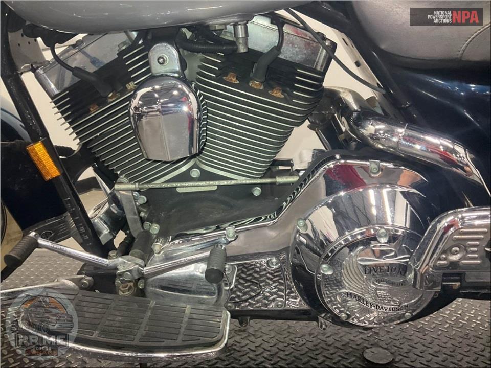 2002 Harley-Davidson FLHRCI ROAD KING CLASSIC — фото 7