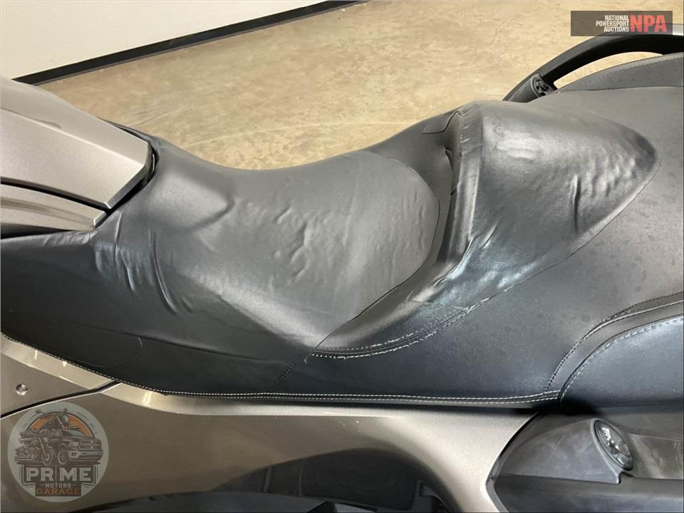 2013 Can-Am SPYDER RT-S SE5 — фото 38