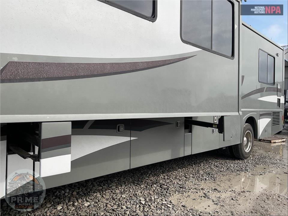 2008 Winnebago M-39W-WORKHORSE - DESTINATION SERIES — фото 57
