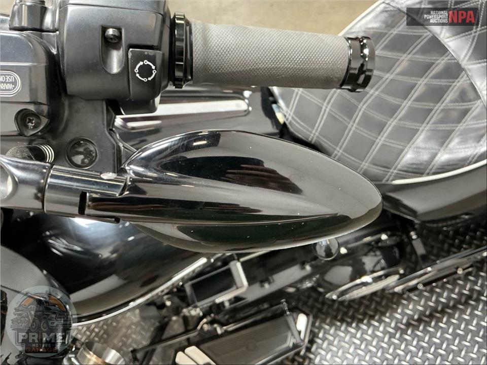 2019 Harley-Davidson FLHXS STREET GLIDE SPECIAL — фото 25