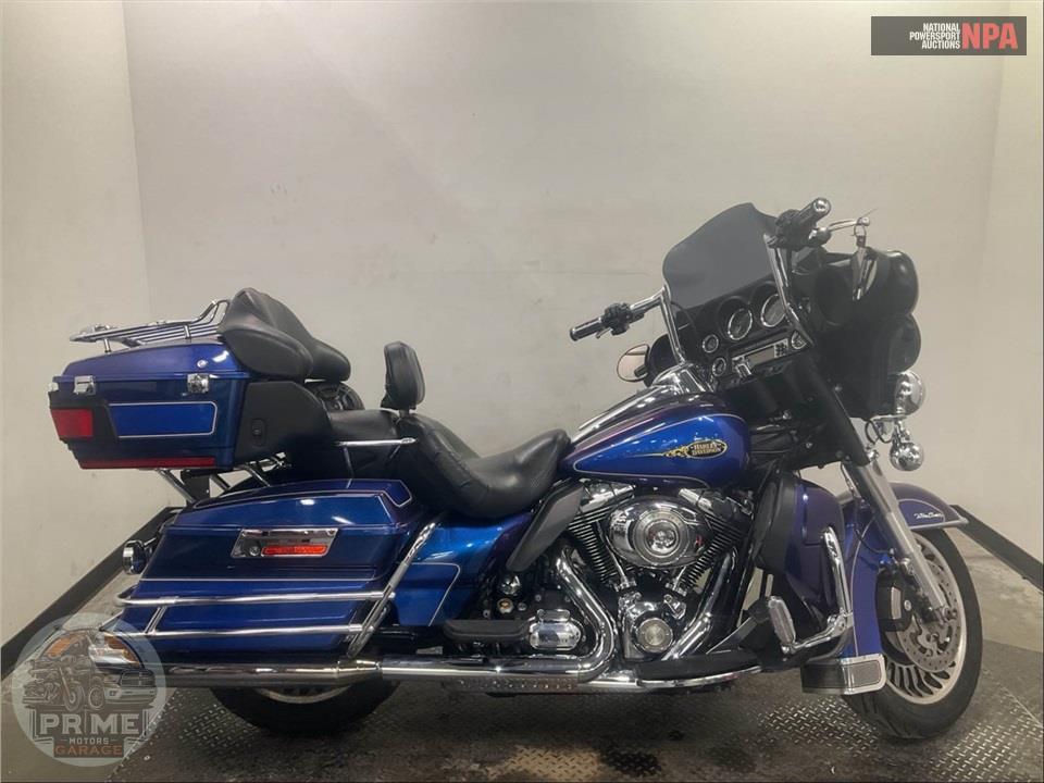 2009 Harley-Davidson FLHTCU ULTRA CLASSIC ELECTRA GLIDE — фото 1
