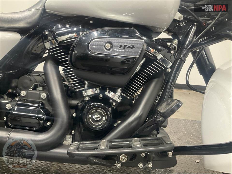 2020 Harley-Davidson FLHXS STREET GLIDE SPECIAL — фото 6