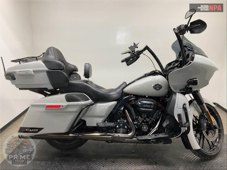 2020 Harley-Davidson FLTRXSE CVO ROAD GLIDE — фото 1