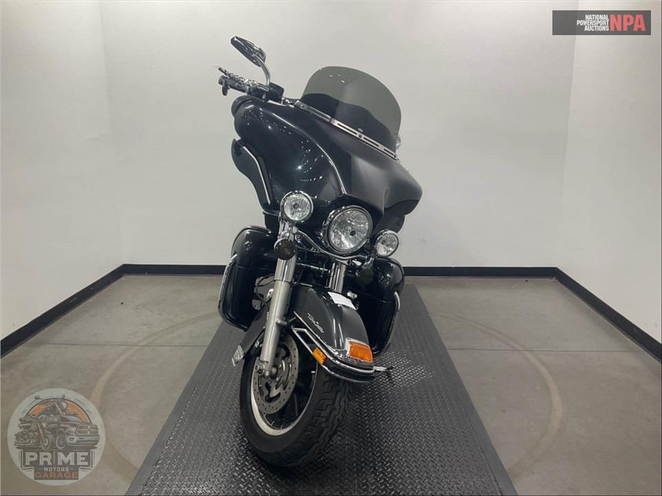 2008 Harley-Davidson FLHTCU ULTRA CLASSIC ELECTRA GLIDE — фото 2