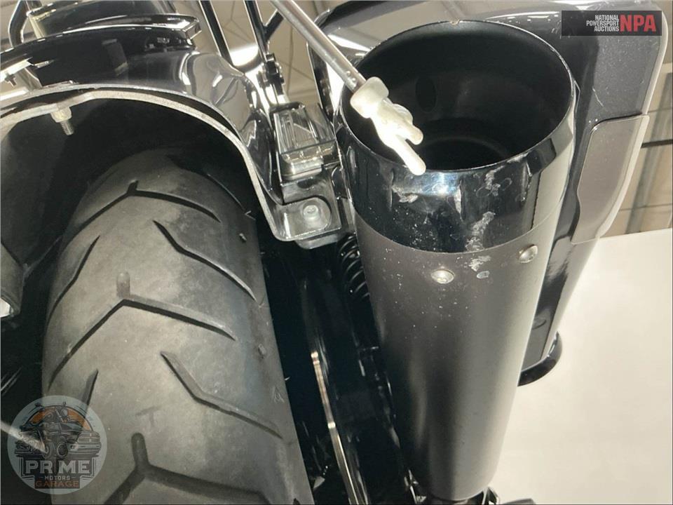 2021 Harley-Davidson FLHTK ULTRA LIMITED — фото 11