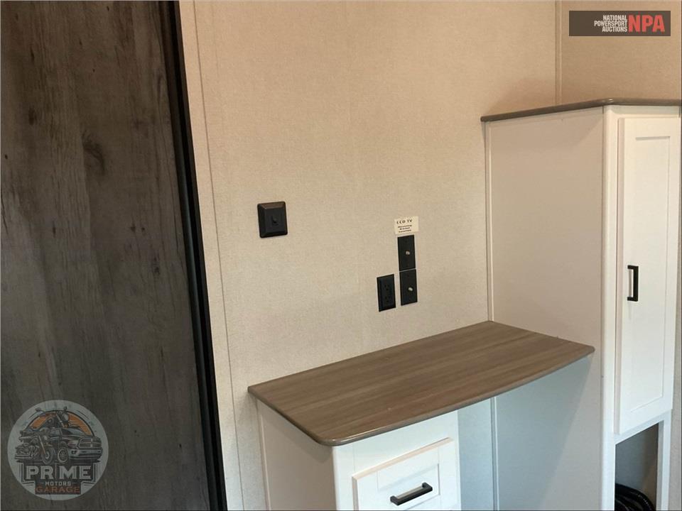 2021 Keystone Rv M-39 MBNK - RETREAT SERIES — фото 16