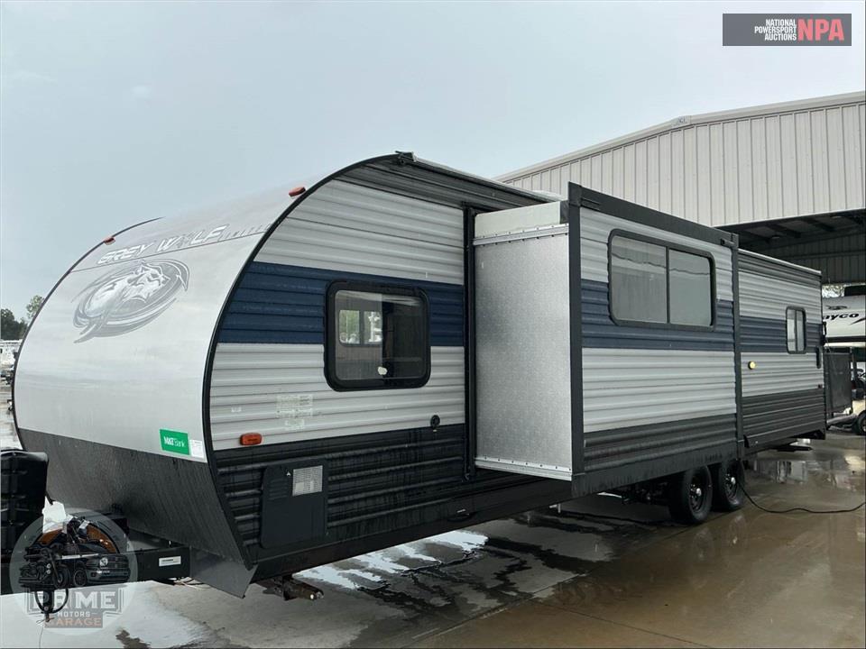 2020 Cherokee By Forest River M-27RR - GREY WOLF TOY HAULER SERIES — фото 2