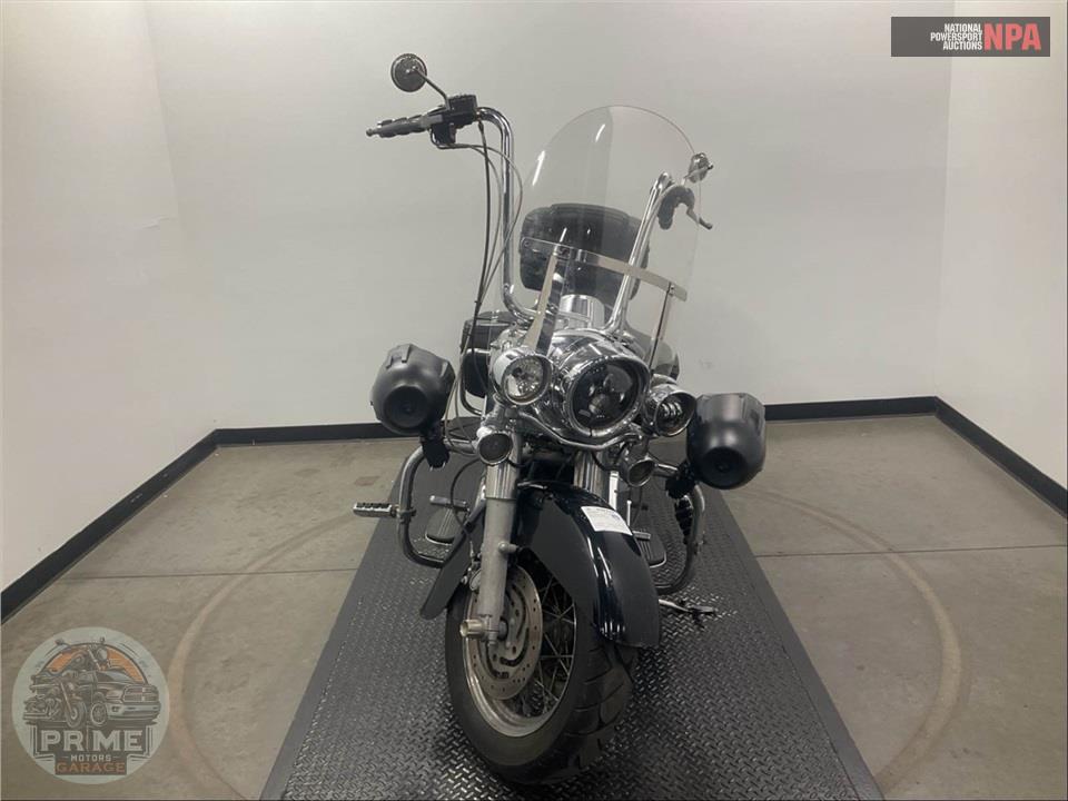 2006 Harley-Davidson FLHRCI ROAD KING CLASSIC — фото 2