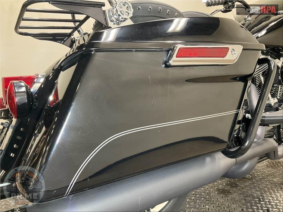 2014 Harley-Davidson FLHR ROAD KING — фото 22
