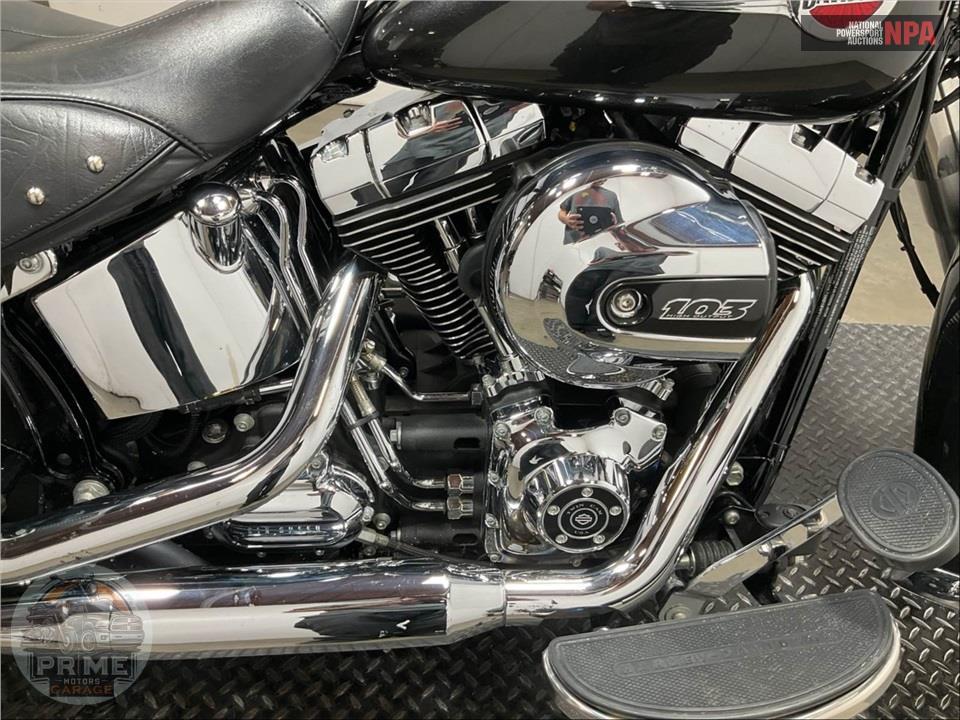 2017 Harley-Davidson FLSTC HERITAGE SOFTAIL CLASSIC — фото 6