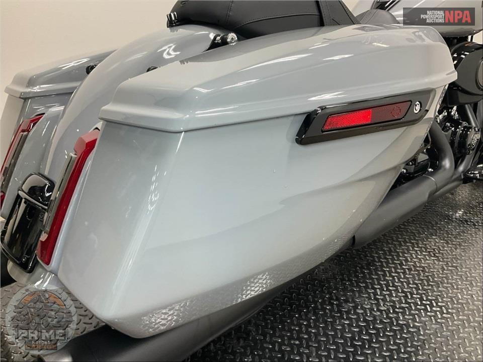 2025 Harley-Davidson FLTRX ROAD GLIDE — фото 15