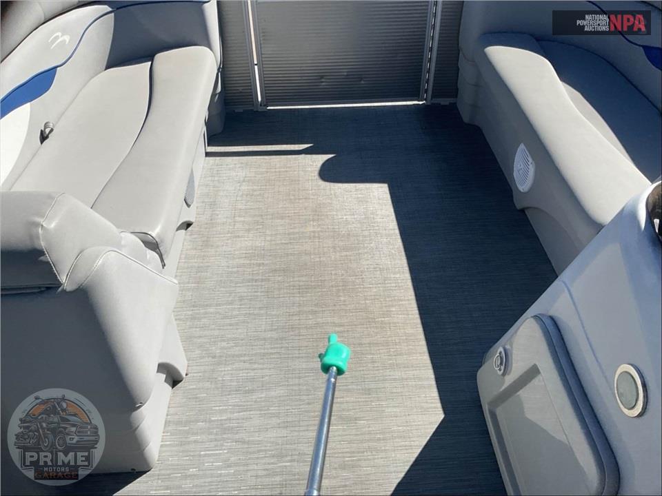 2023 Bennington Pontoons 22 SS(*) S SERIES L=23/E=1-150HP MERCURY OB — фото 40