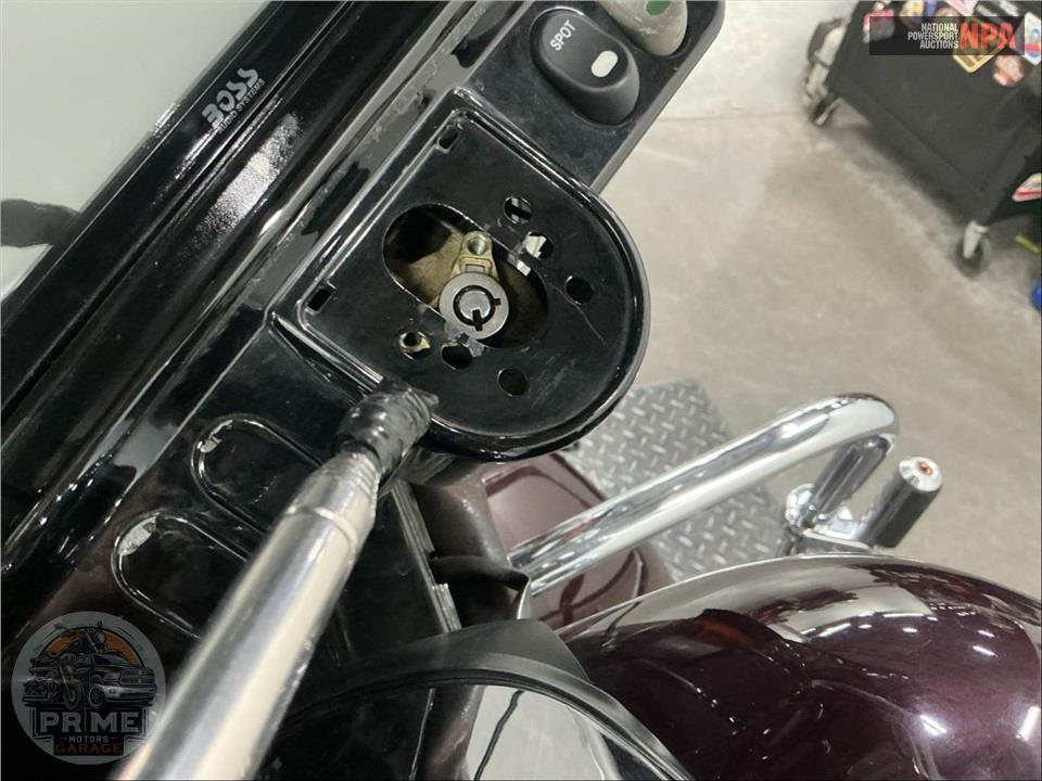 2005 Harley-Davidson FLHRCI ROAD KING CLASSIC — фото 35