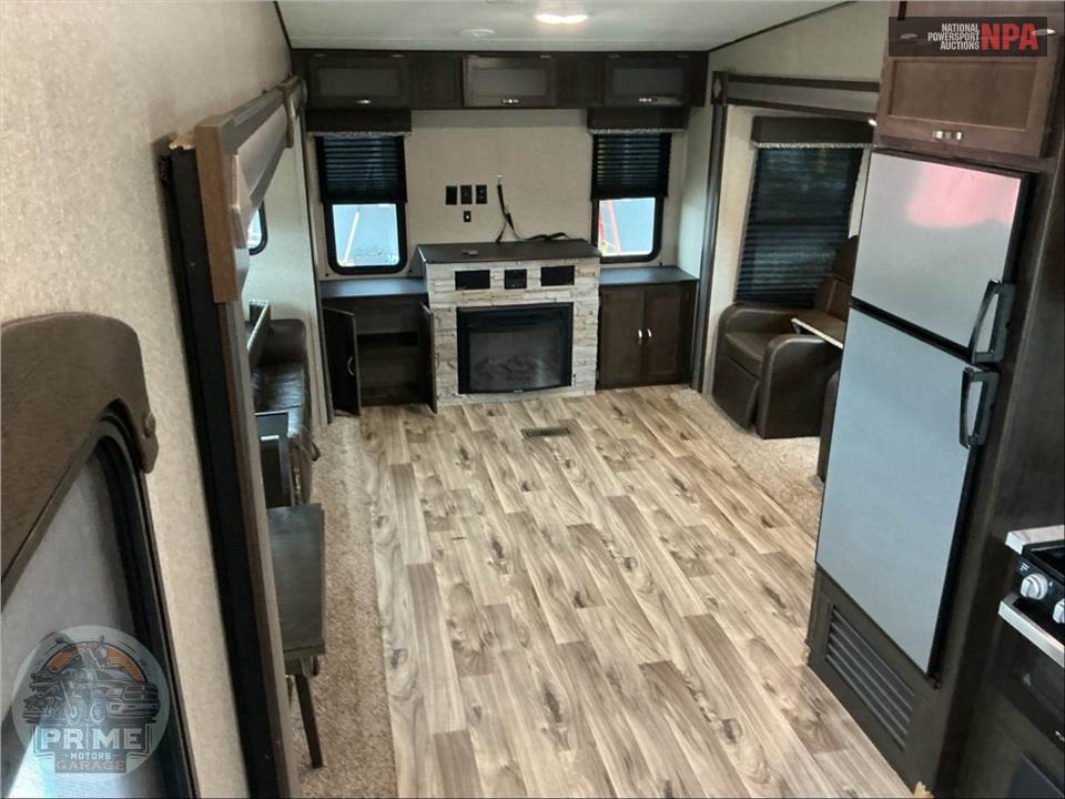 2019 Keystone Rv M-253 FWRE - SPRINGDALE FIFTH WHEEL SERIES — фото 6