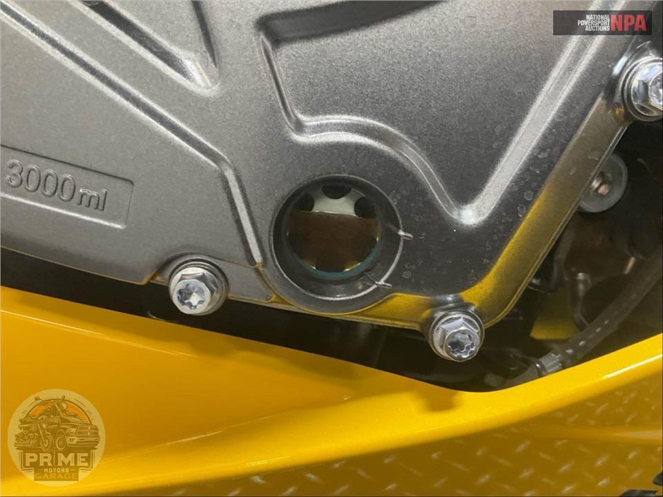 2024 Suzuki GSX800FRQM4 GSX-8R — фото 6