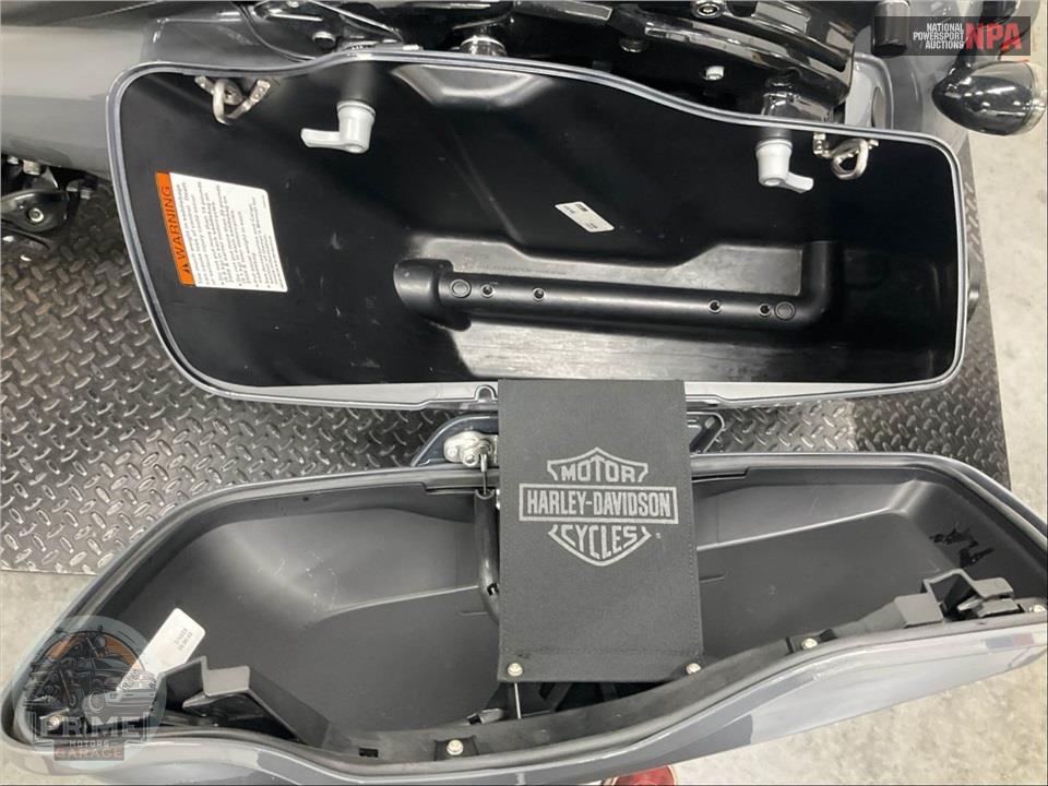 2022 Harley-Davidson FLTRXS ROAD GLIDE SPECIAL — фото 17