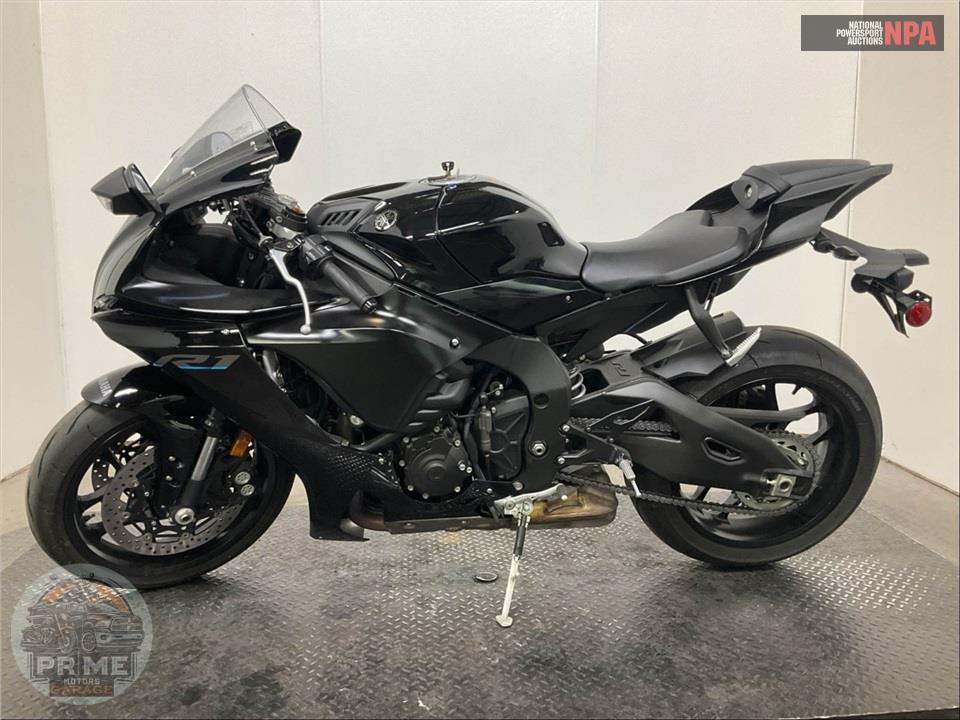 2022 Yamaha YZF-R1 — фото 3