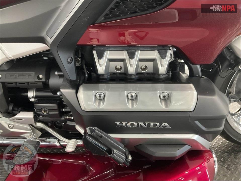 2018 Honda GL1800D GOLDWING TOUR DCT (RED) — фото 6