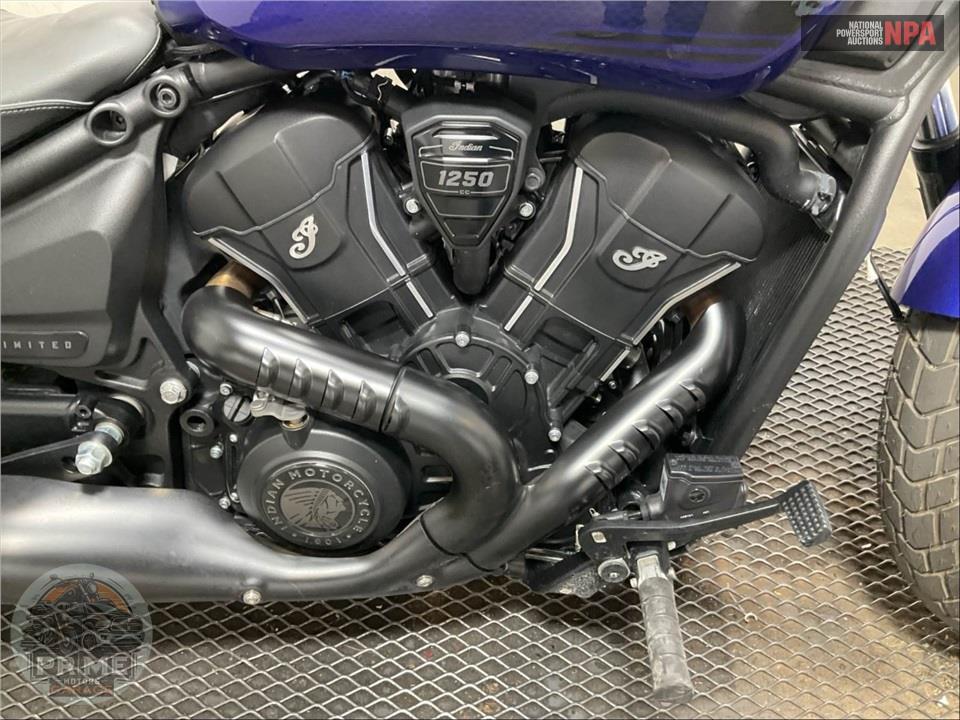 2025 Indian Motorcycle SCOUT BOBBER LIMITED WITH TECHNOLOGY PACKAGE (COLOR METALLIC) — фото 6