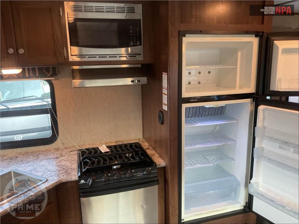2017 Keystone Rv M-29 FK - SPRINTER CAMPFIRE EDITION SERIES — фото 22