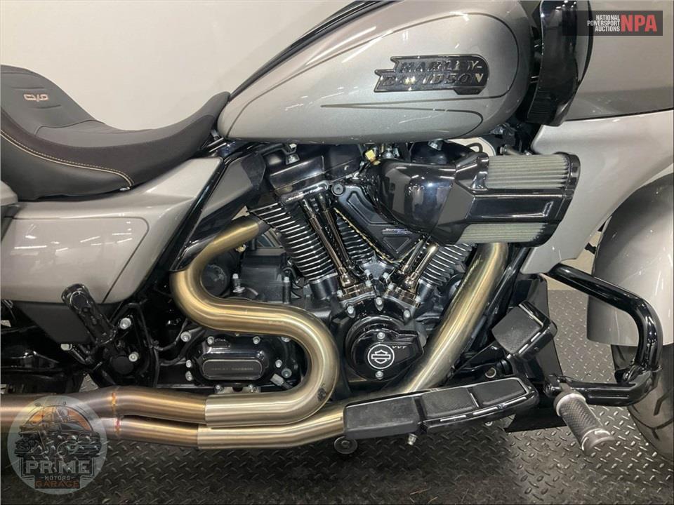 2023 Harley-Davidson FLTRXSE CVO ROAD GLIDE — фото 6
