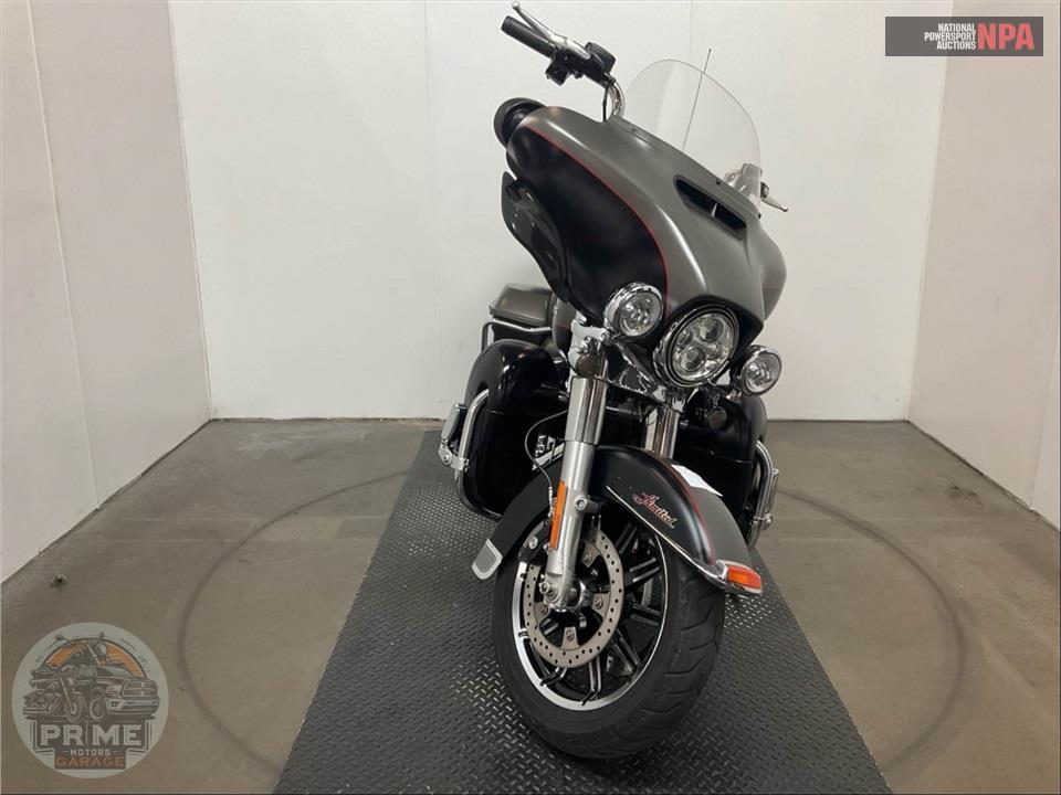 2018 Harley-Davidson FLHTK ULTRA LIMITED — фото 2