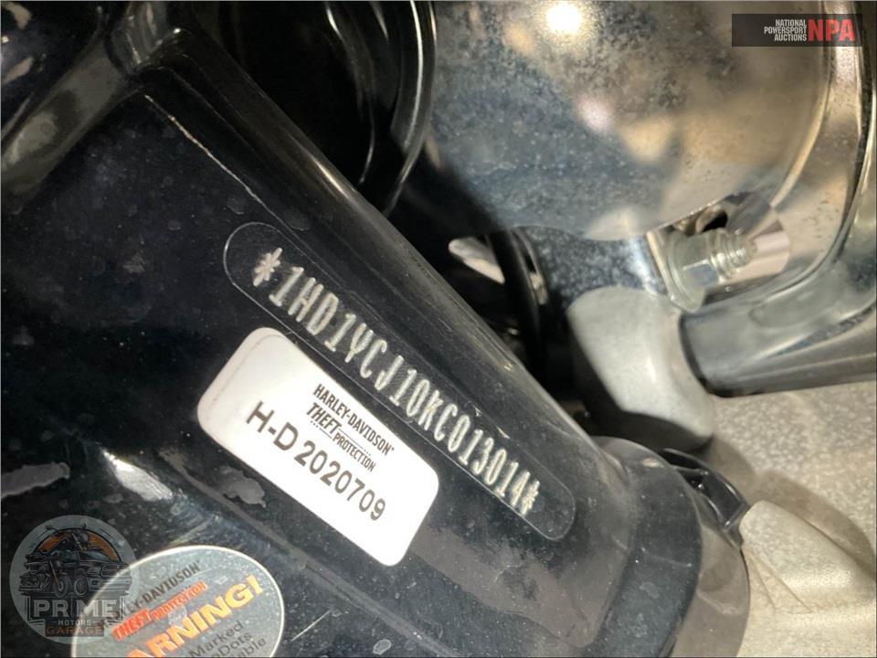 2019 Harley-Davidson FLDE DELUXE — фото 25