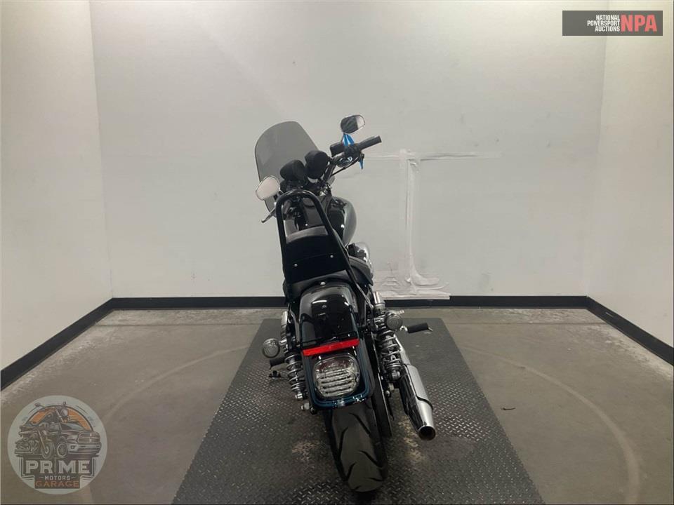 2017 Harley-Davidson XL883L SUPERLOW — фото 4