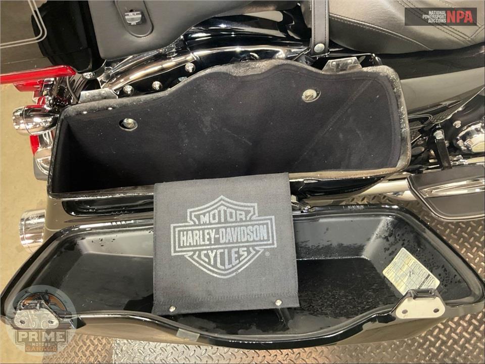 2012 Harley-Davidson FLHTCU UL CLSC EL GLIDE — фото 23