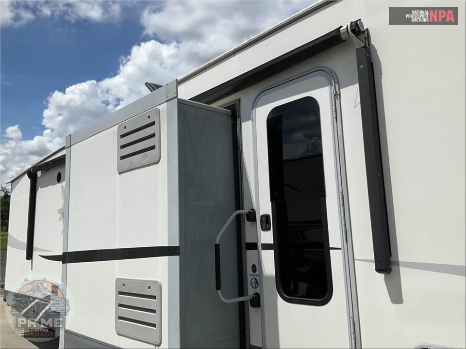 2017 Highland Ridge Rv M-295FBH - LIGHT FIFTH WHEEL SERIES — фото 35
