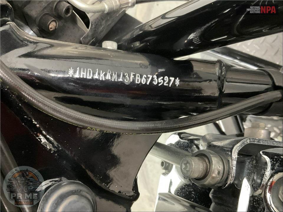 2015 Harley-Davidson FLHXS STREET GLIDE SPECIAL — фото 35