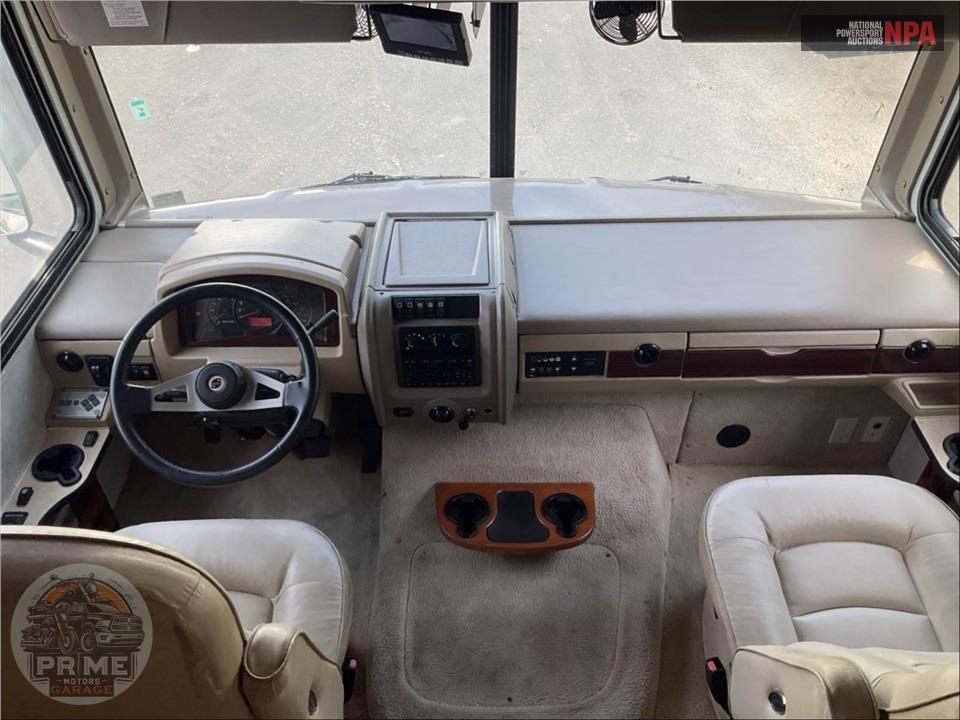 2006 Bounder M-35E (WORKHORSE) — фото 12