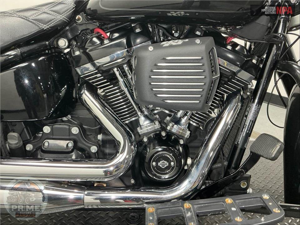 2019 Harley-Davidson FLHC HERITAGE CLASSIC — фото 6