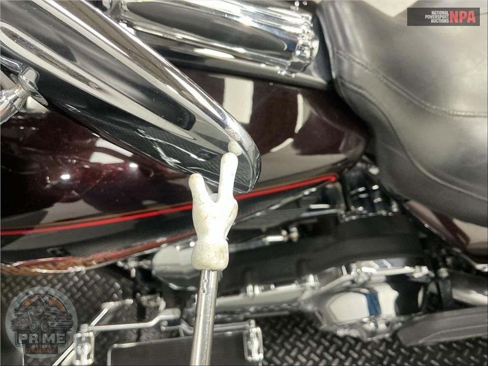 2011 Harley-Davidson FLHTC ELECTRA GLIDE CLSC — фото 69