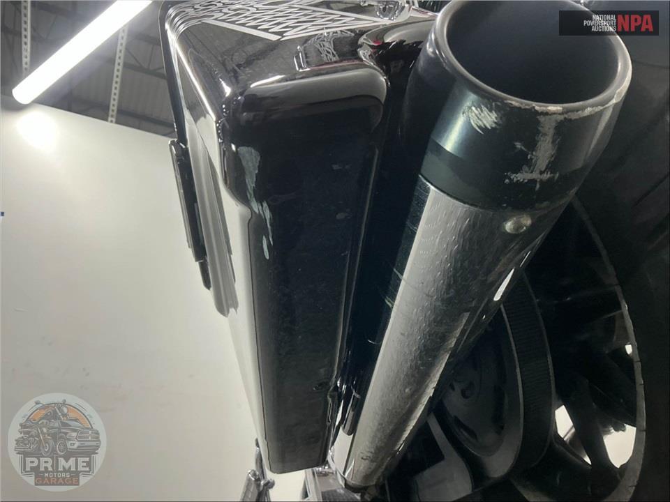 2008 Harley-Davidson FLHTC ELECTRA GLIDE CLASSIC — фото 34
