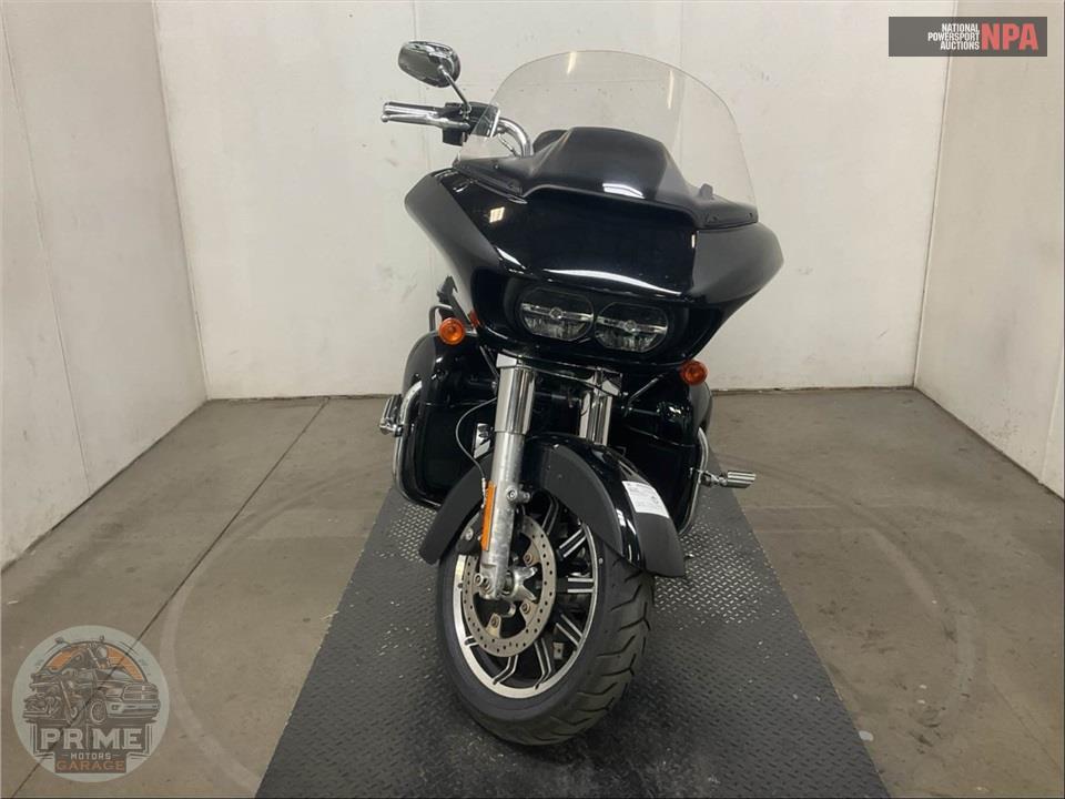 2018 Harley-Davidson FLTRU ROAD GLIDE ULTRA — фото 2