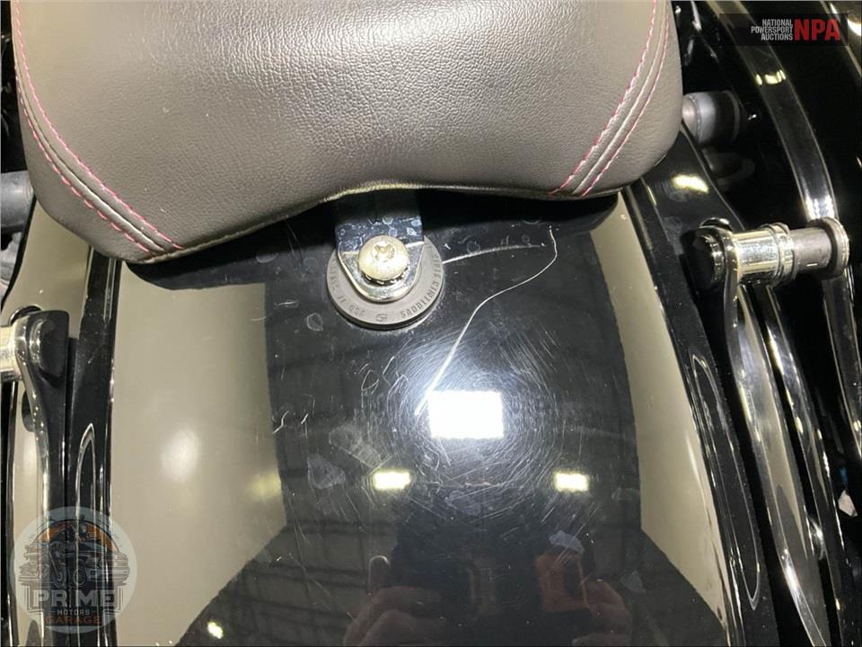 2019 Harley-Davidson FLHXS STREET GLIDE SPECIAL — фото 21
