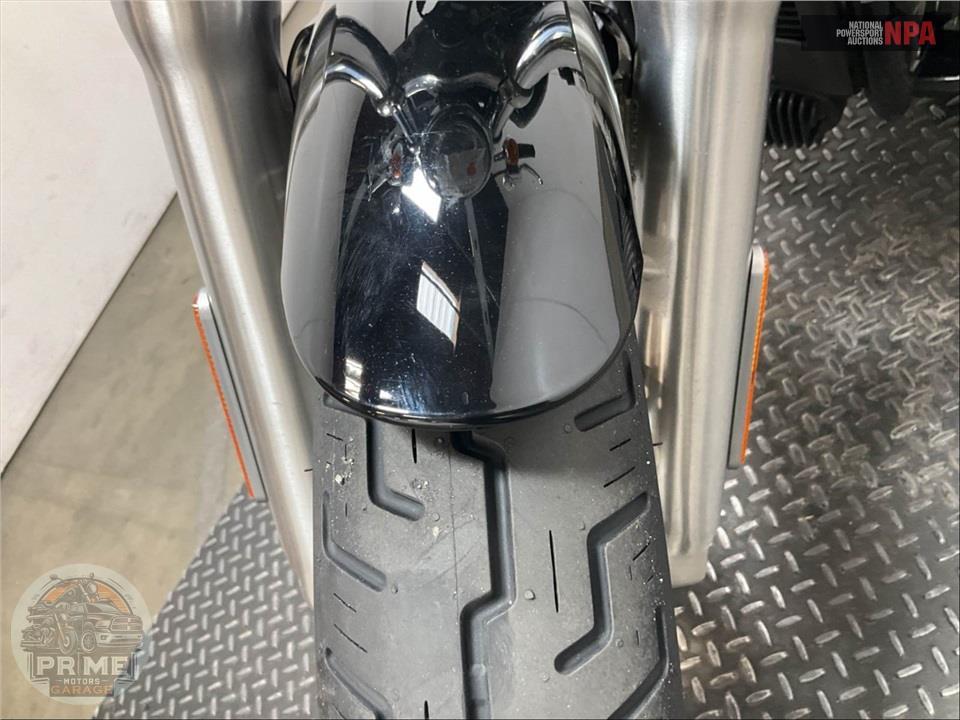 2023 Harley-Davidson FXST SOFTAIL STANDARD — фото 15