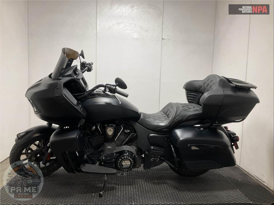 2022 Indian Motorcycle PURSUIT DARK HORSE PREMIUM (BLACK) — фото 3