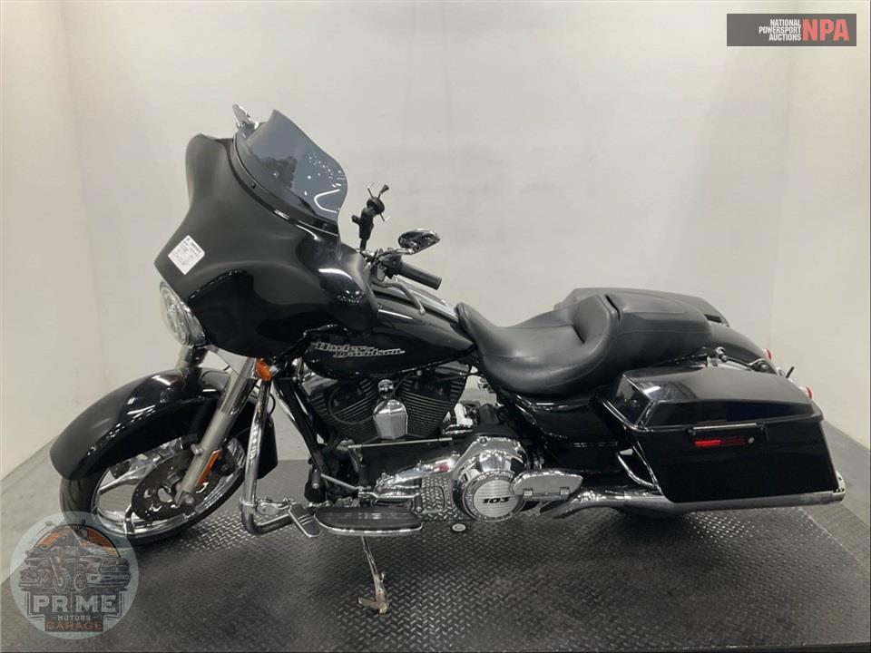 2013 Harley-Davidson FLHX STREET GLIDE — фото 3